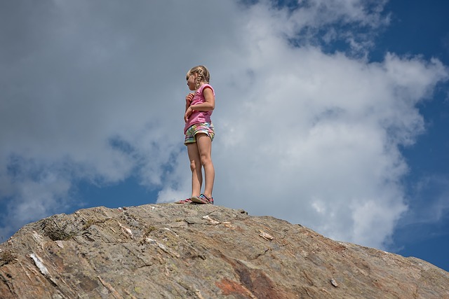 In montagna con i propri bambini: fino a dove portarli?