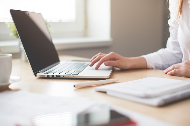 Rientrare a lavoro dopo la maternità: come organizzarsi.